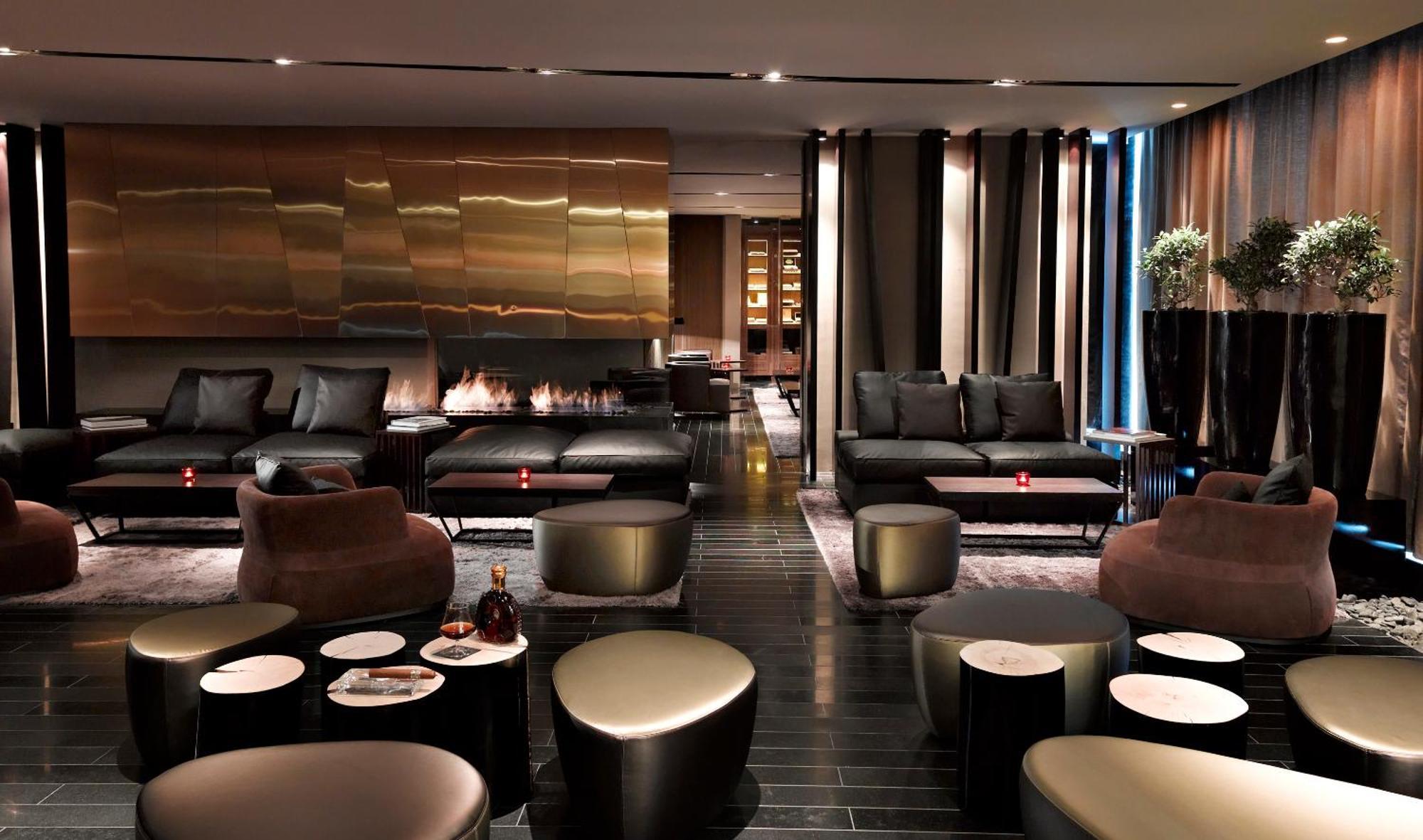 The Canvas Dubai - Mgallery Hotel Collection Exterior foto The lounge at the airport