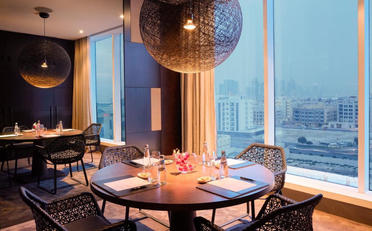 The Canvas Dubai - Mgallery Hotel Collection Exterior foto The Club Lounge at the Ritz-Carlton, DIFC